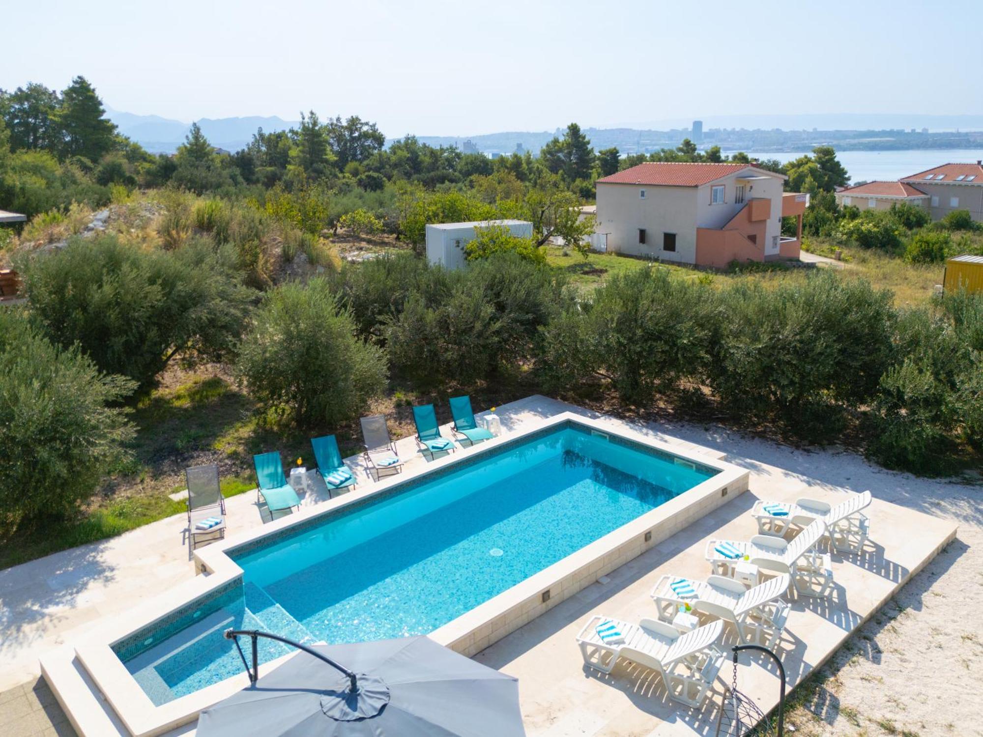 Casa Felice Apartments-Holiday Home Kaštela Exteriör bild