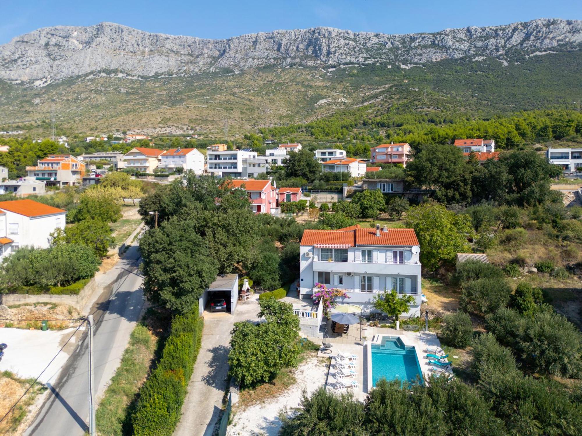 Casa Felice Apartments-Holiday Home Kaštela Exteriör bild
