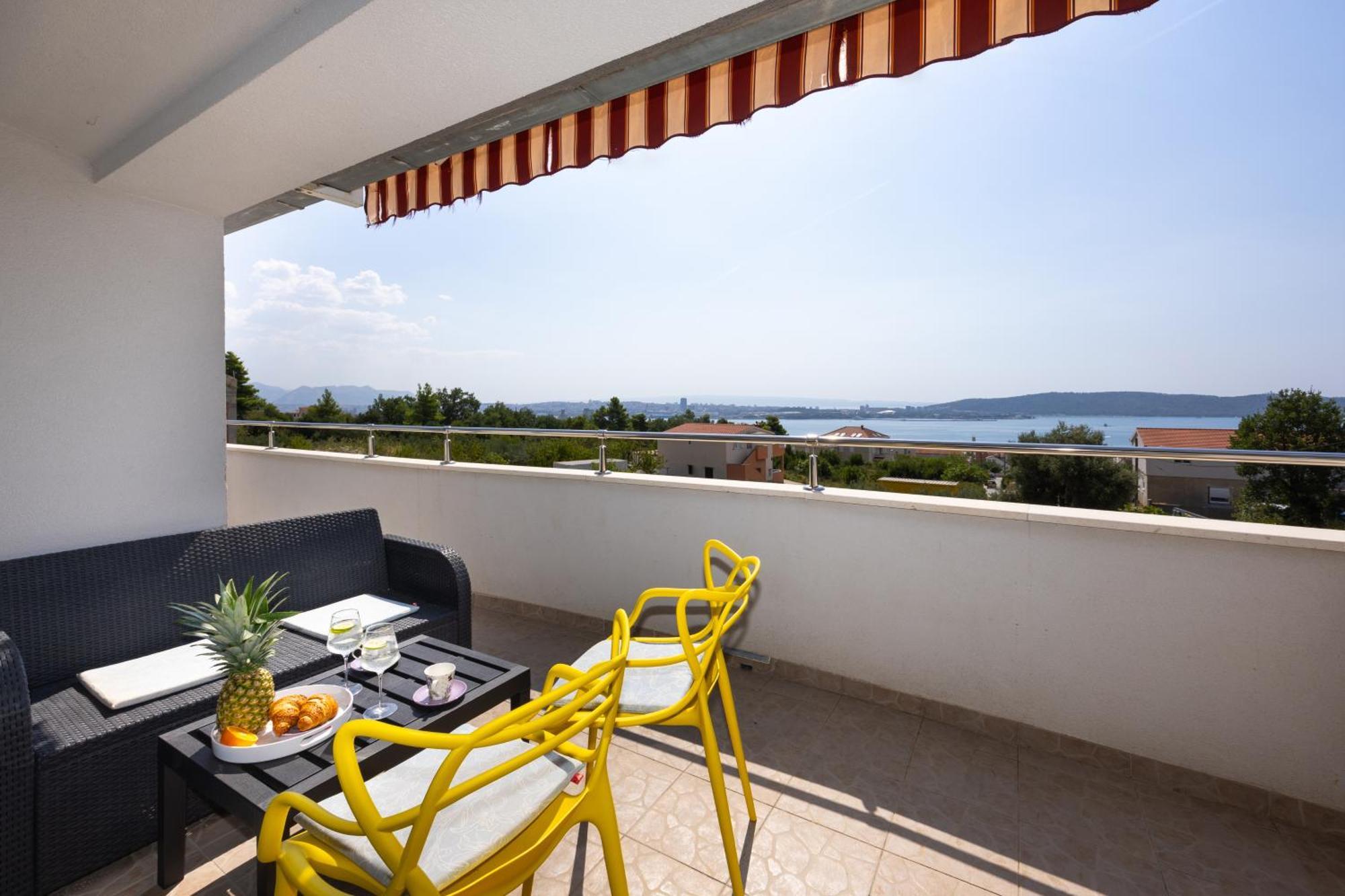 Casa Felice Apartments-Holiday Home Kaštela Exteriör bild