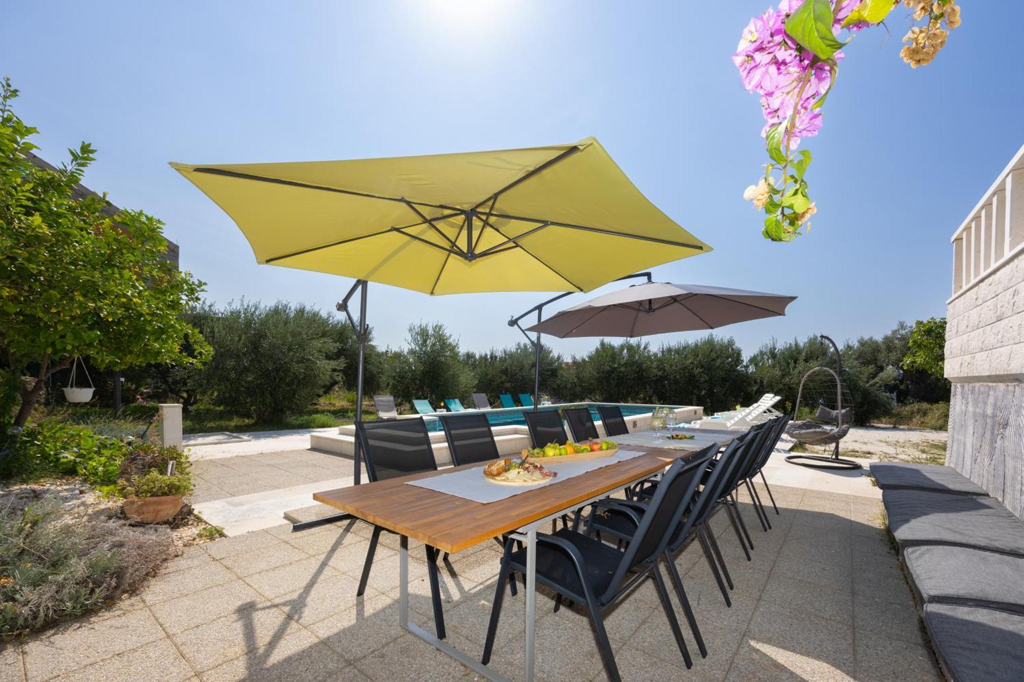 Casa Felice Apartments-Holiday Home Kaštela Exteriör bild